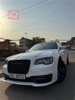 كرايسلر 300